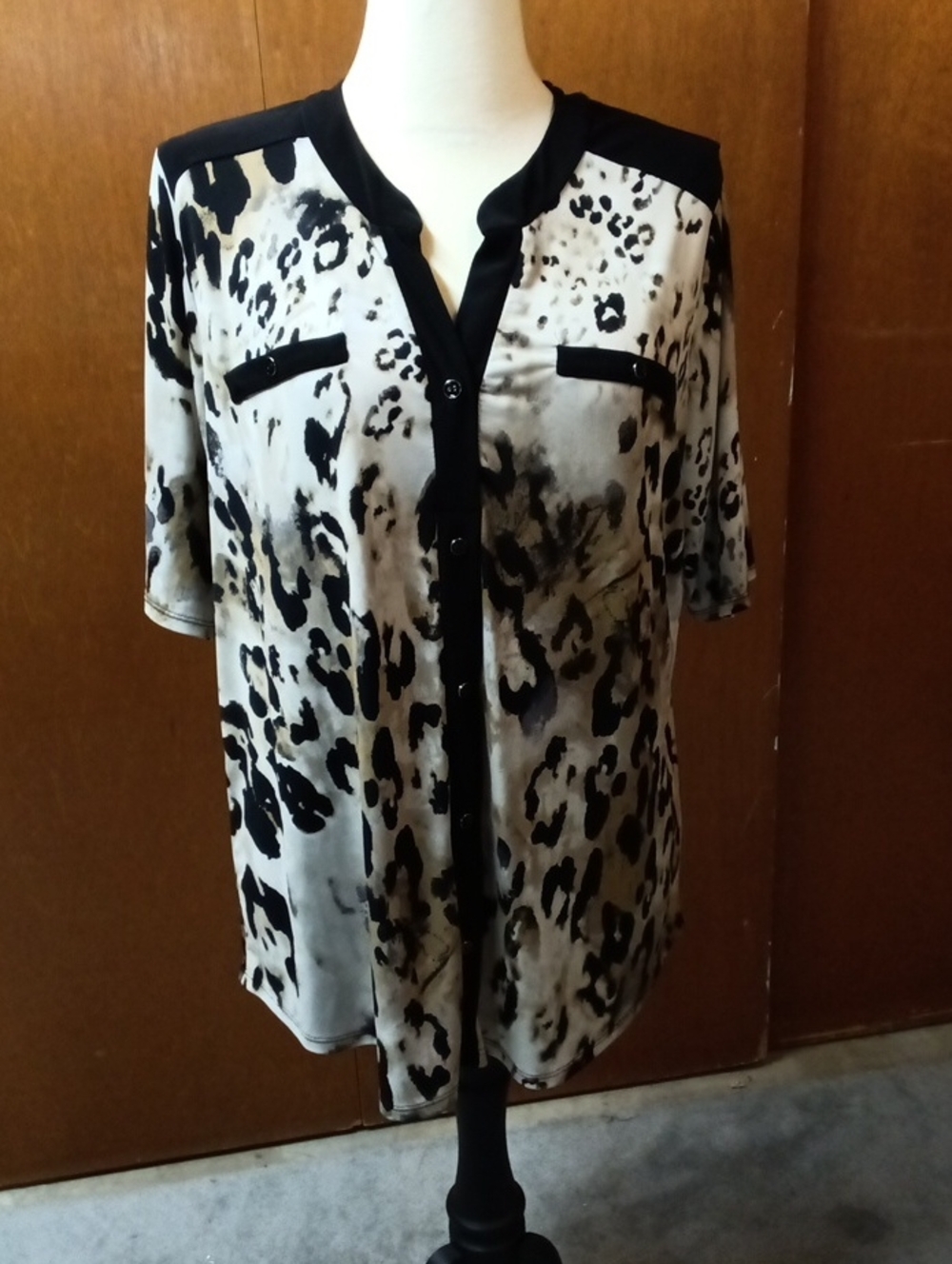 Leopard-Print Button Front Blouse in Black and Tan